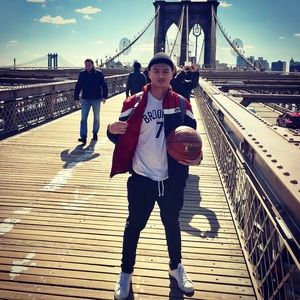 Meet your Posher, Brandon gee